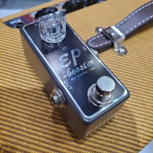 通すだけで音が太くなる!? 超人気クリーンブースターXOTIC EP Boosterの紹介！！ | エキゾチック エフェクター