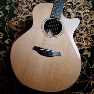 【入荷しました】Furch（フォルヒ） Yellow Deluxe Gc-CR アコースティックギター