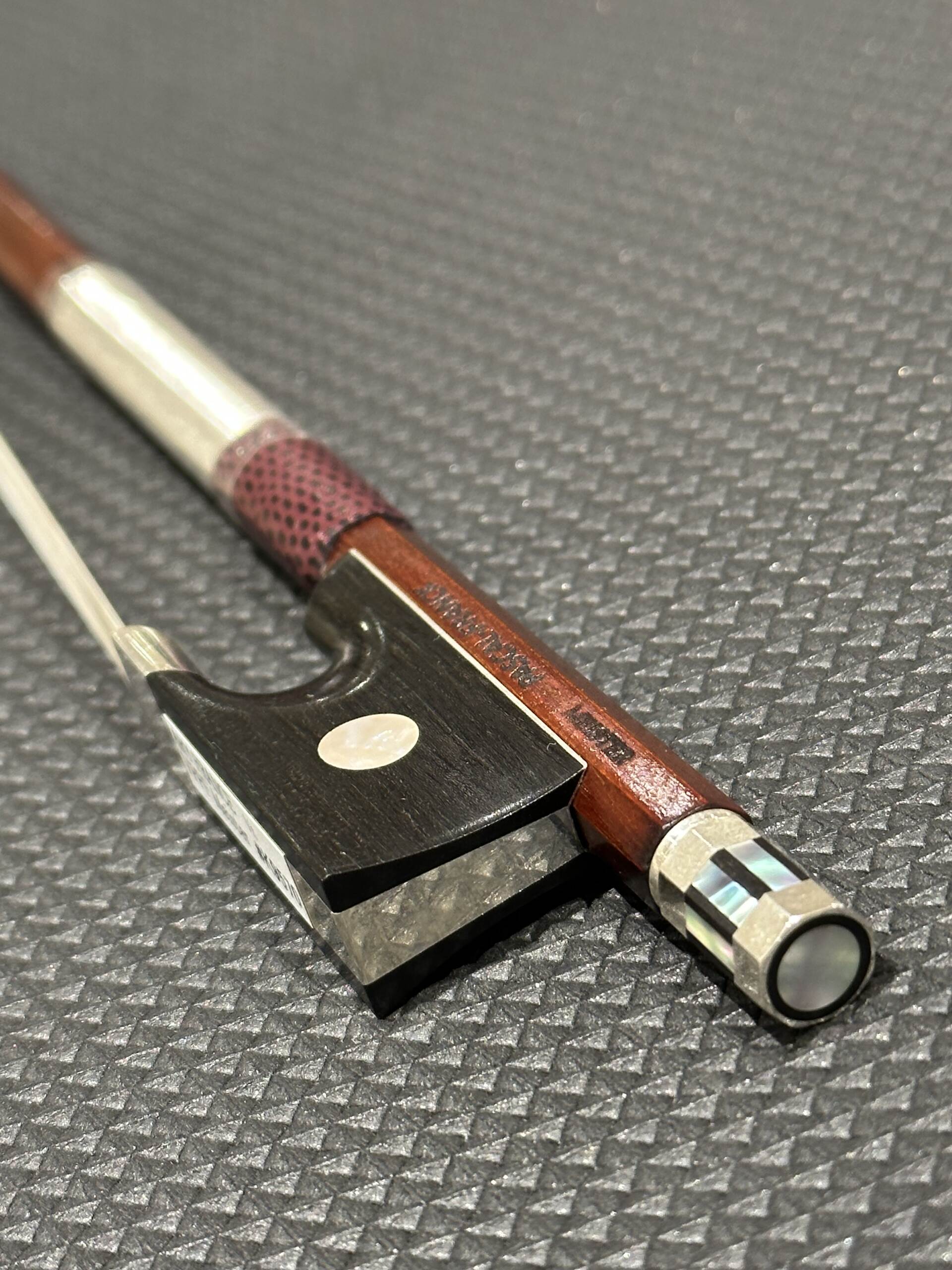 【弦楽器フェア情報】バイオリン弓（4/4）集めました！4月22日～4月30日まで！展示会開催決定！