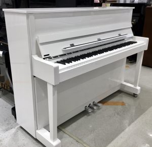 【アップライトピアノ】KAWAI K-114SX 当店オススメ真っ白ピアノ♪