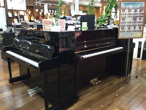 【アコースティックピアノ総合案内】当店厳選！新品アップライトピアノを展示しております！