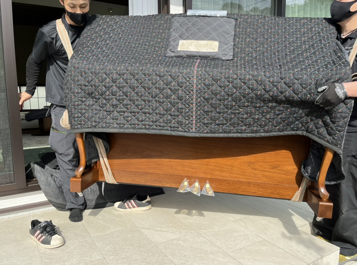 【ピアノご納品レポート④】戸建ての1階へアップライトピアノをご納品