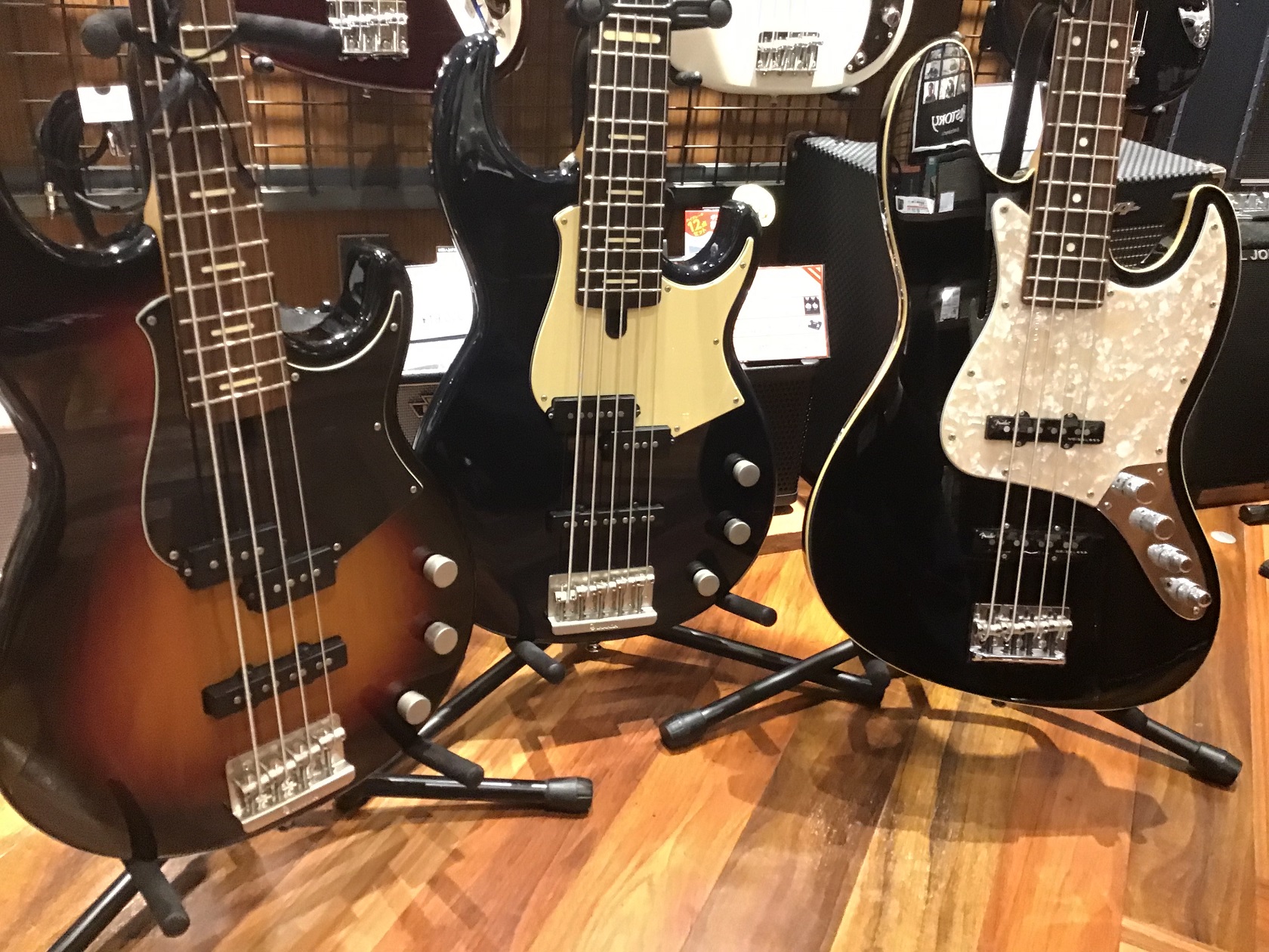 【中古エレキベース】YAMAHA「BBP34＆BBP35」　Fender「MODERN JazzBass RW」の3本が入荷！