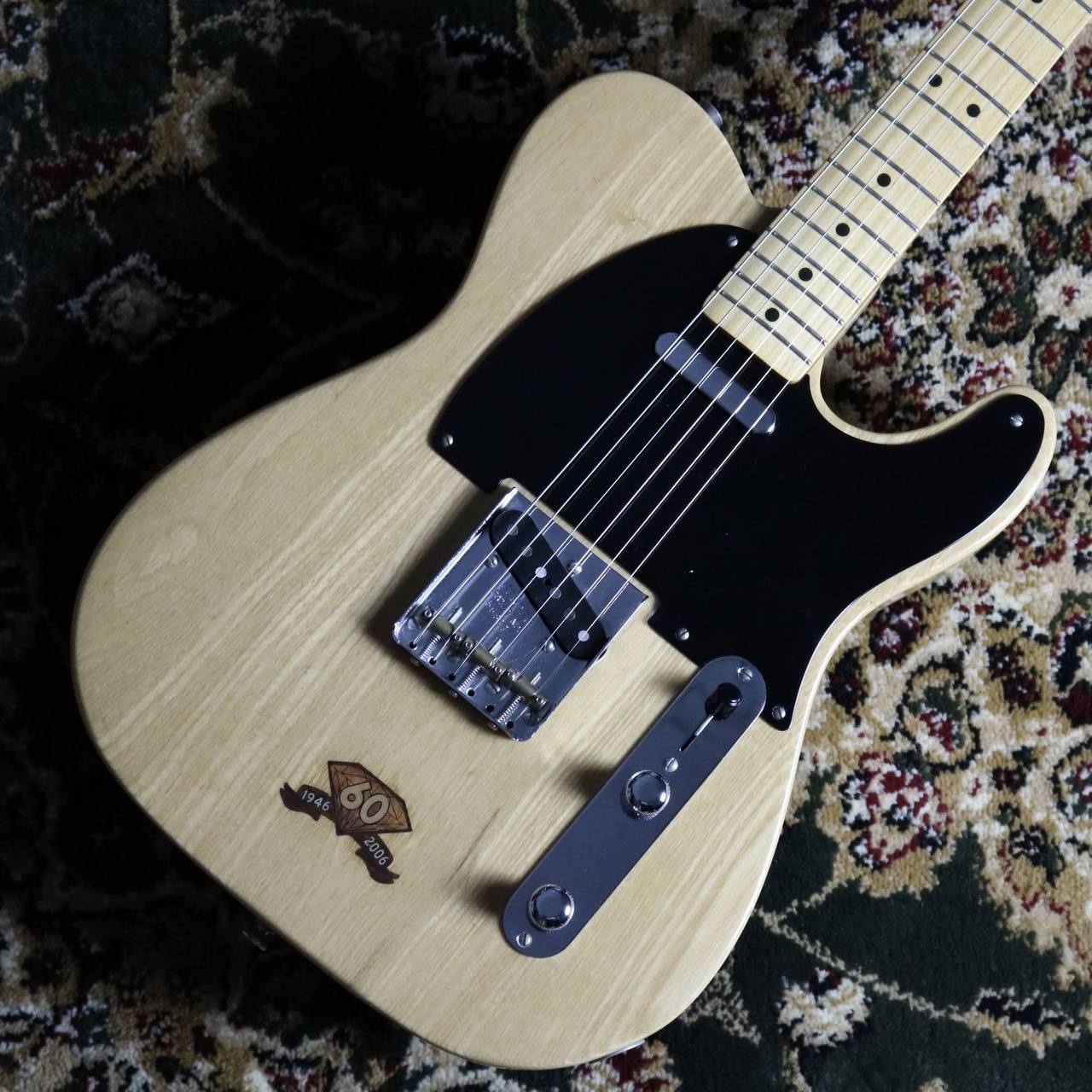 Fender 60th Aniversary Telecaster 【Fender 60周年を記念して1000本限定で製作】
