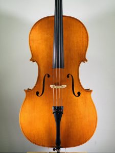 ＜Violoncello＞ Shinobu Sakamoto, Italy – Cremona, 2023, Model; Antonio Stradivari　チェロ　坂本忍（さかもと しのぶ）