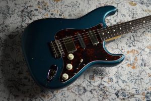 【エレキギター】抜群のサウンドとプレイアビリティ！「Providence dS205S RSV/LTD Ocean Turquoise Metallic」待望の入荷！