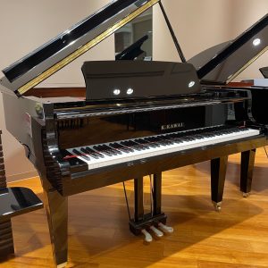 【KAWAI/カワイ】アップライトピアノ グランドピアノ 島村楽器コラボレーションモデル展示中です♪