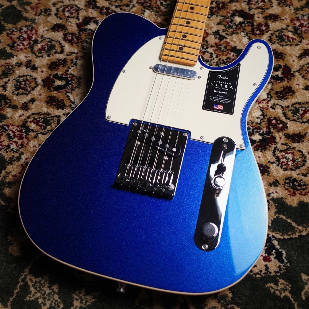 完売しましたFender American Ultra Telecaster Maple Fingerboard Cobra Blue テレキャスター 【当店で入荷するUltraシリーズのブルーはこれがラスト】