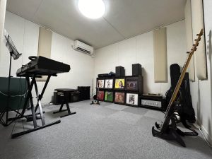 【防音室】設置事例紹介vol.4 理想のプライベート空間！新築戸建てのお部屋にピッタリサイズの防音室を！