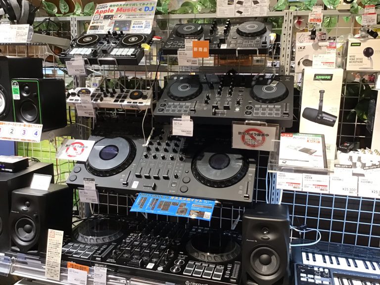 DJコントローラー展示器・在庫情報