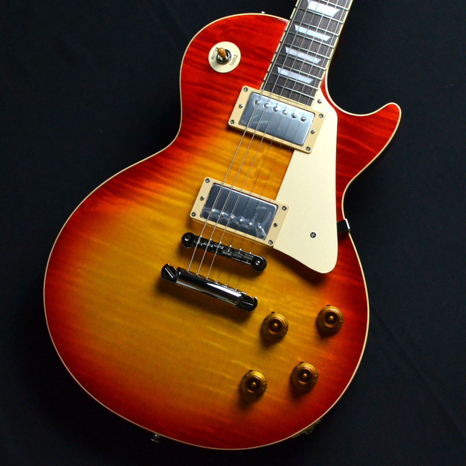 エレキギター新入荷】国産老舗ギターブランド「Tokai」よりレスポール