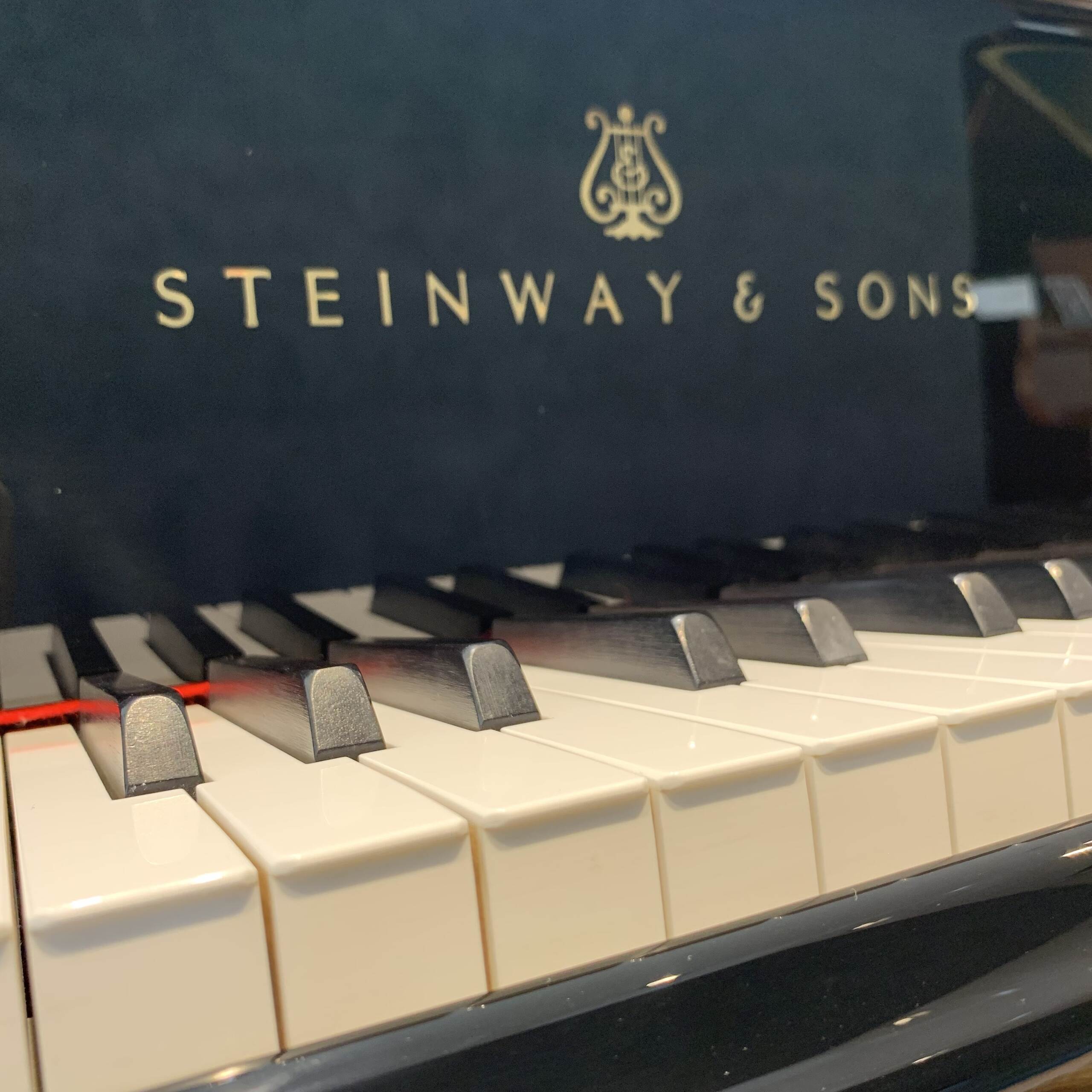 【展示グランドピアノ紹介】STEINWAY & SONS O180