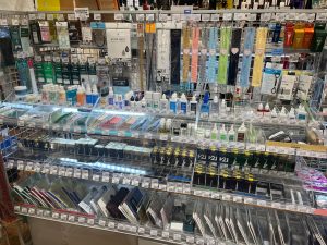 管楽器アドバイザーの音楽通信VOL.45　管アクセサリーコーナーの模様替えをしました！
