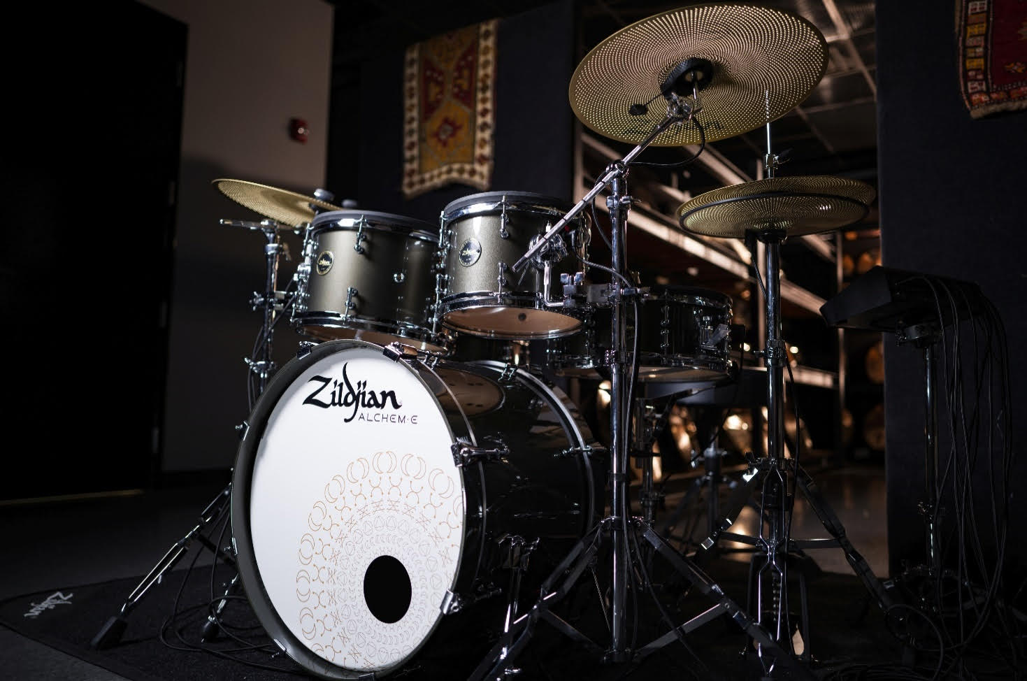 【要予約】7/26(土)岩瀬立飛氏によるZildjian/ALCHEM-Eセミナー