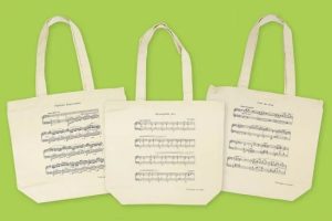 【ファンシーグッズ】楽譜が描かれたトートバック新発売！