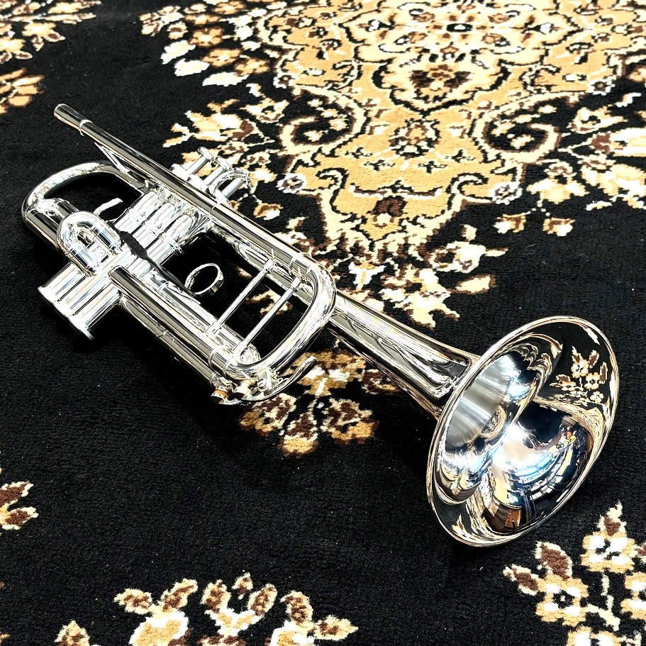 【管楽器入荷情報！】YAMAHAのトランペット YTR-8335Sが入荷致しました♪【Xeno(ゼノ)シリーズ】