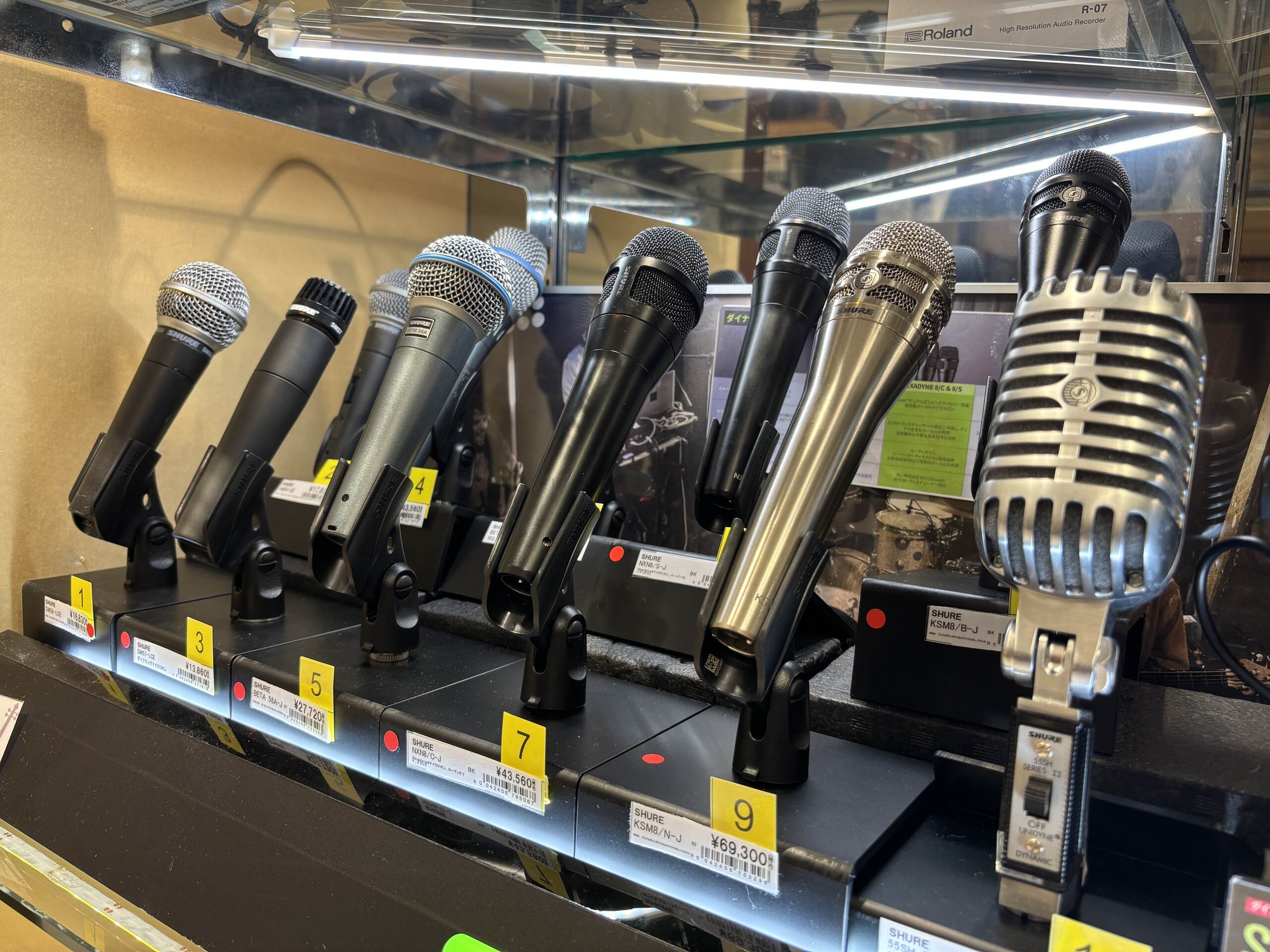 Shure(シュアー)のマイク試奏なら島村楽器新宿店にご来店ください。
