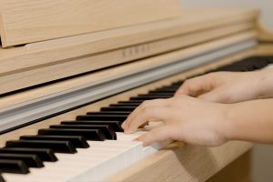 ピアノを始めたお子さまにぴったりな1台を！専門スタッフがご案内します♪