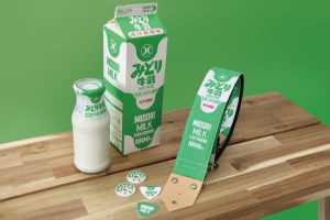 「みどり牛乳」とコラボ！【九州乳業×島村楽器】ギターストラップやピックを大分店で販売中！