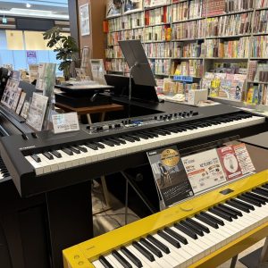 【YAMAHA CK88 】ライブ・バンド・ストリートに最適！軽量・高音質の88鍵ステージキーボード【店頭展示してます♪】