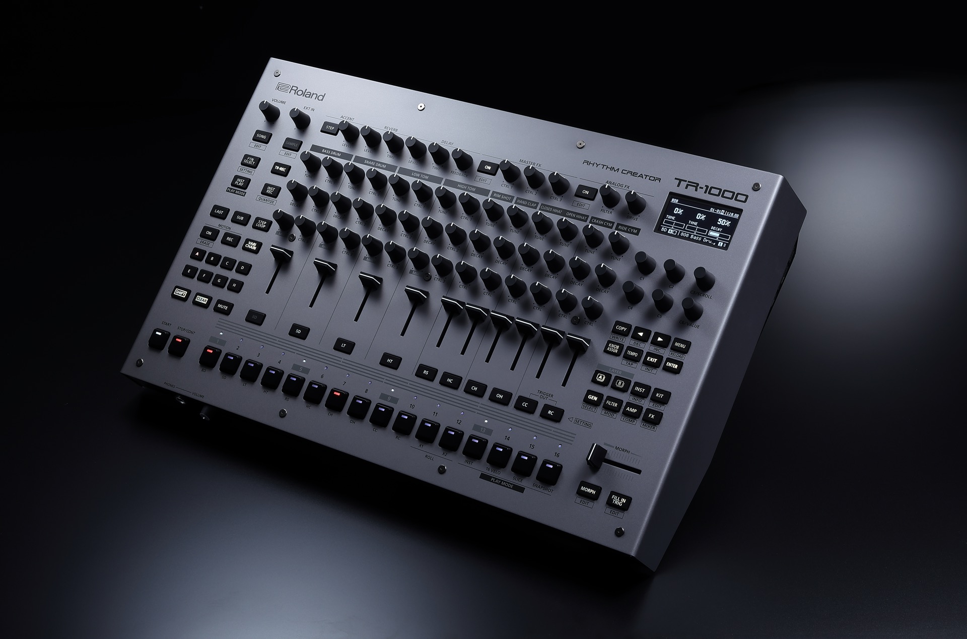【リズムマシン】Roland TR-1000　Rolandの技術を集約させた化物スペックのリズムマシンが登場！&イベント・予約情報