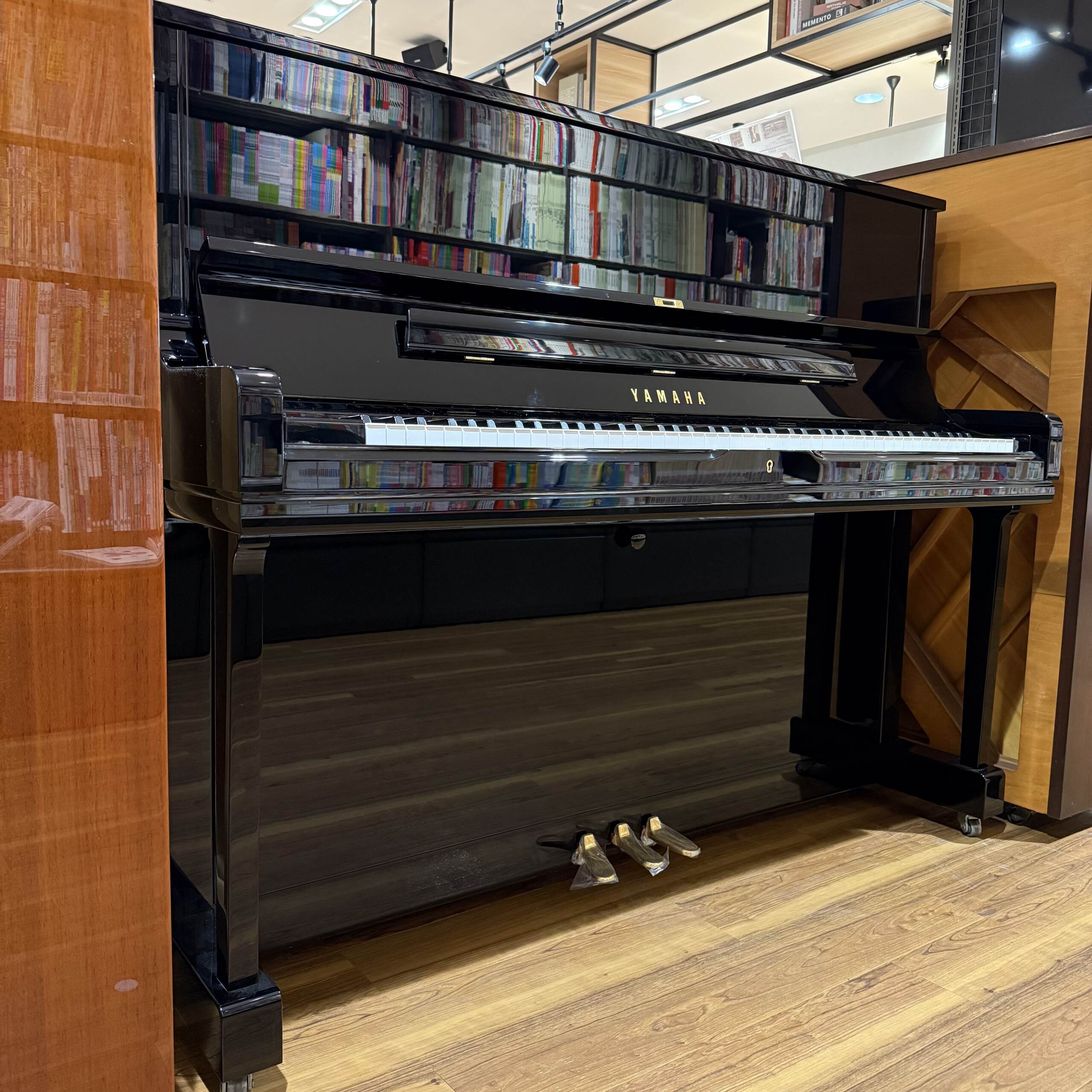 【展示アップライトピアノ紹介】YAMAHA(ヤマハ)　中古 YUS1 2022年製
