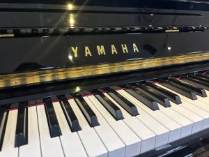 ~ご成約済～【中古ピアノ】YAMAHA/ヤマハ：U30BL（1988年製造）～新入荷情報～