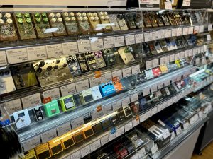 エフェクター選びなら島村楽器イオンモール佐久平店にお任せください！！