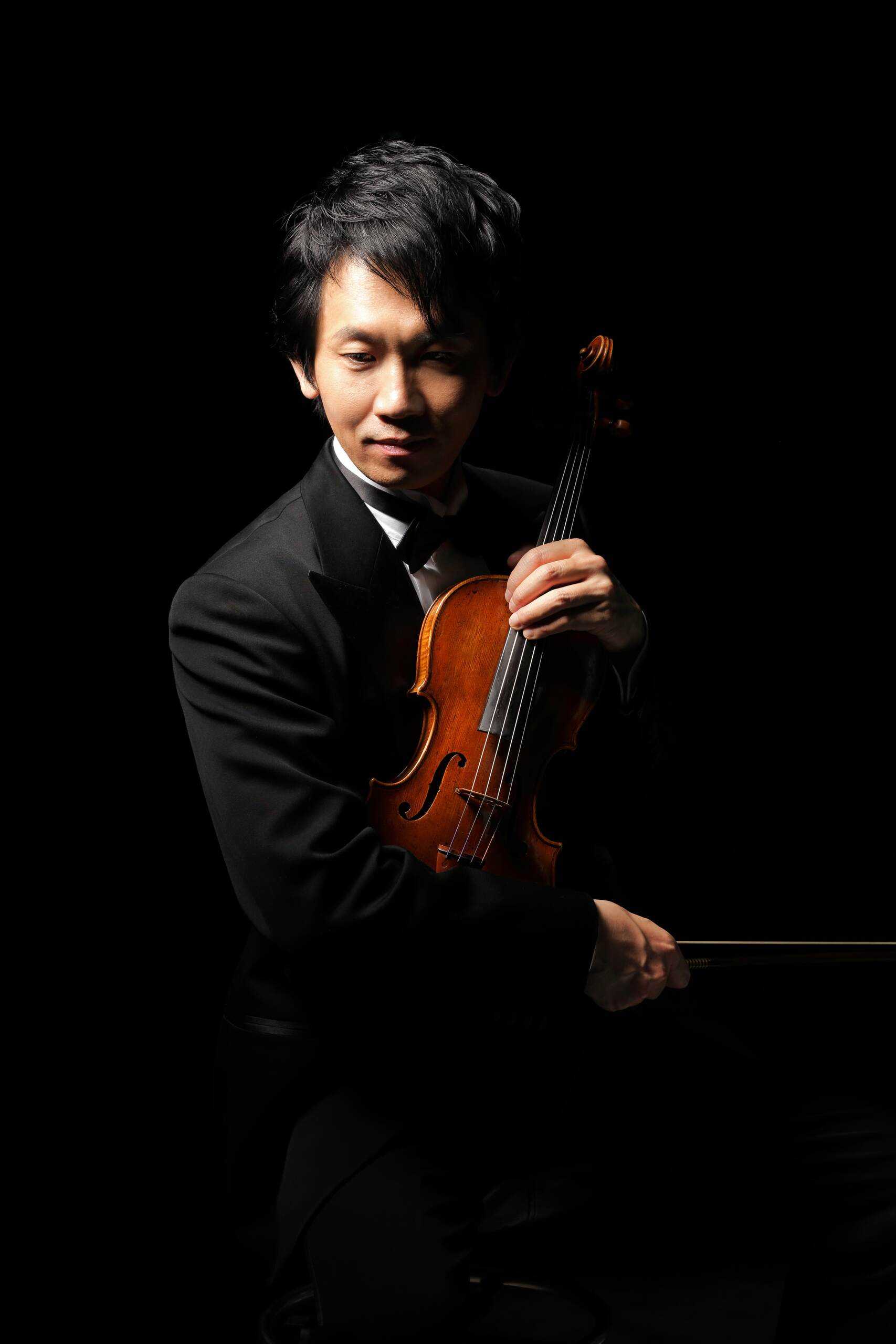 【終了】11月2日（日）14:00 佐藤 久成 無伴奏ヴァイオリン・ミニコンサート＠弦楽器大展示会in秋葉原UDX