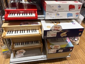 【クリスマスに！🎄】はじめての音を贈ろう。お子さまへのミニピアノギフト🎁✨