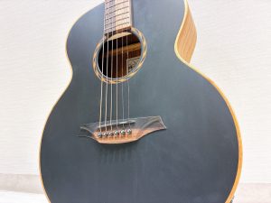 Bromo Guitars「BAT8ME BK」が大分店に入荷しました！コスパ抜群のエレアコです♪