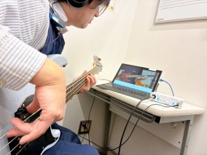 オーディオインターフェイスで、エレキギター／ベースを静かに本格練習する方法！
