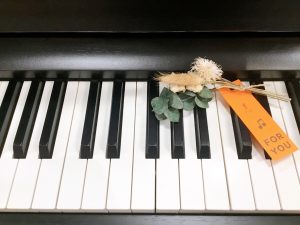 ピアノ入門ガイド！電子ピアノの違い・お手入れ方法・困ったときの対処法♪