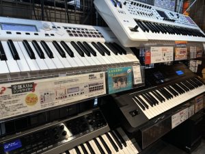 島村楽器ダイナシティ小田原店　シンセサイザー展示ラインナップのご紹介