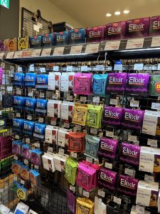 長持ちするギター用コーティング弦で定番のエリクサーがボーナスパックでお得に手に入るチャンス！