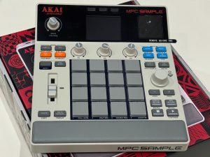 MPC SAMPLE 展示中！