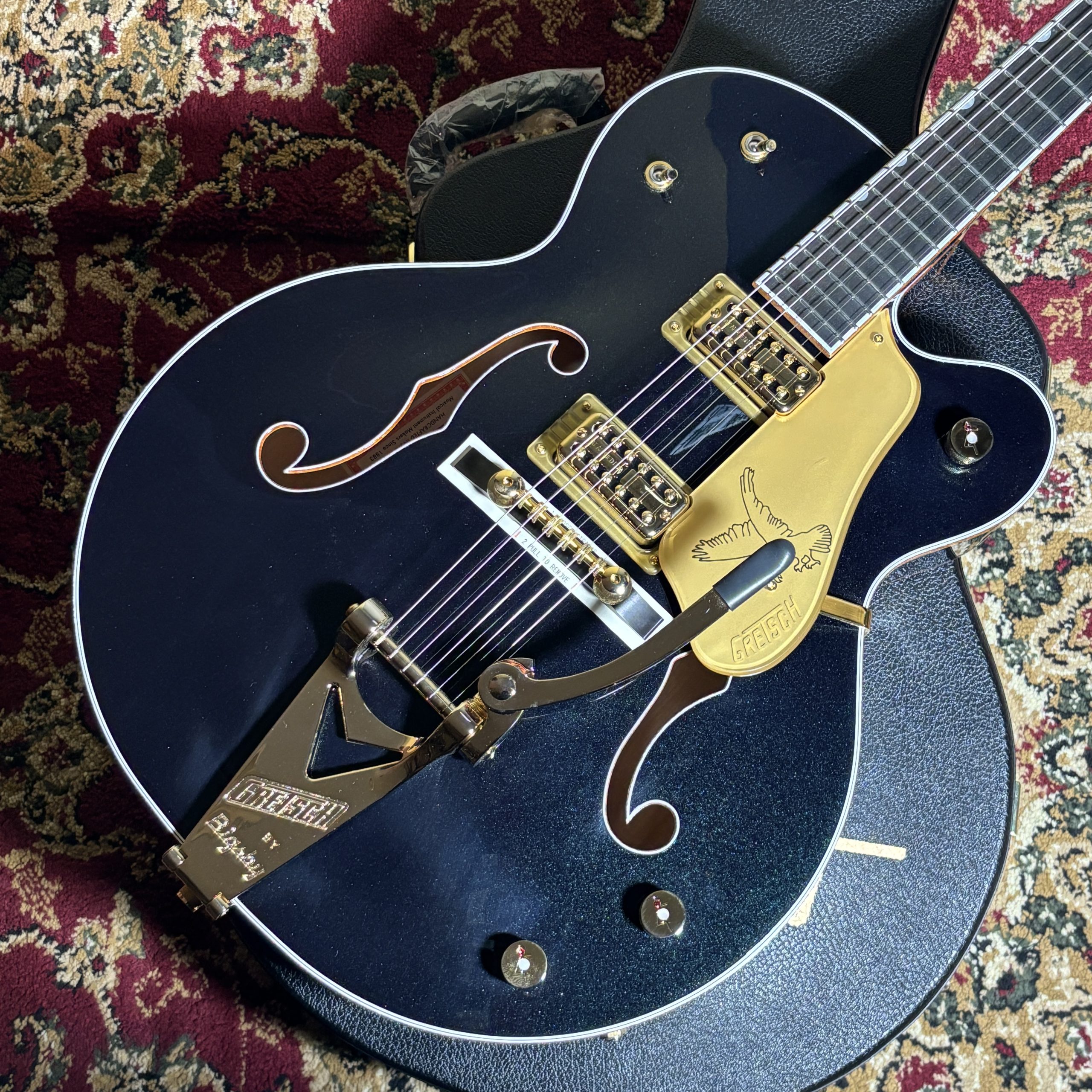 【新入荷】Gretsch 深緑の鳥、現る。— 1958年の伝説を纏う、究極のファルコン