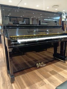 【国産中古アップライトピアノ】