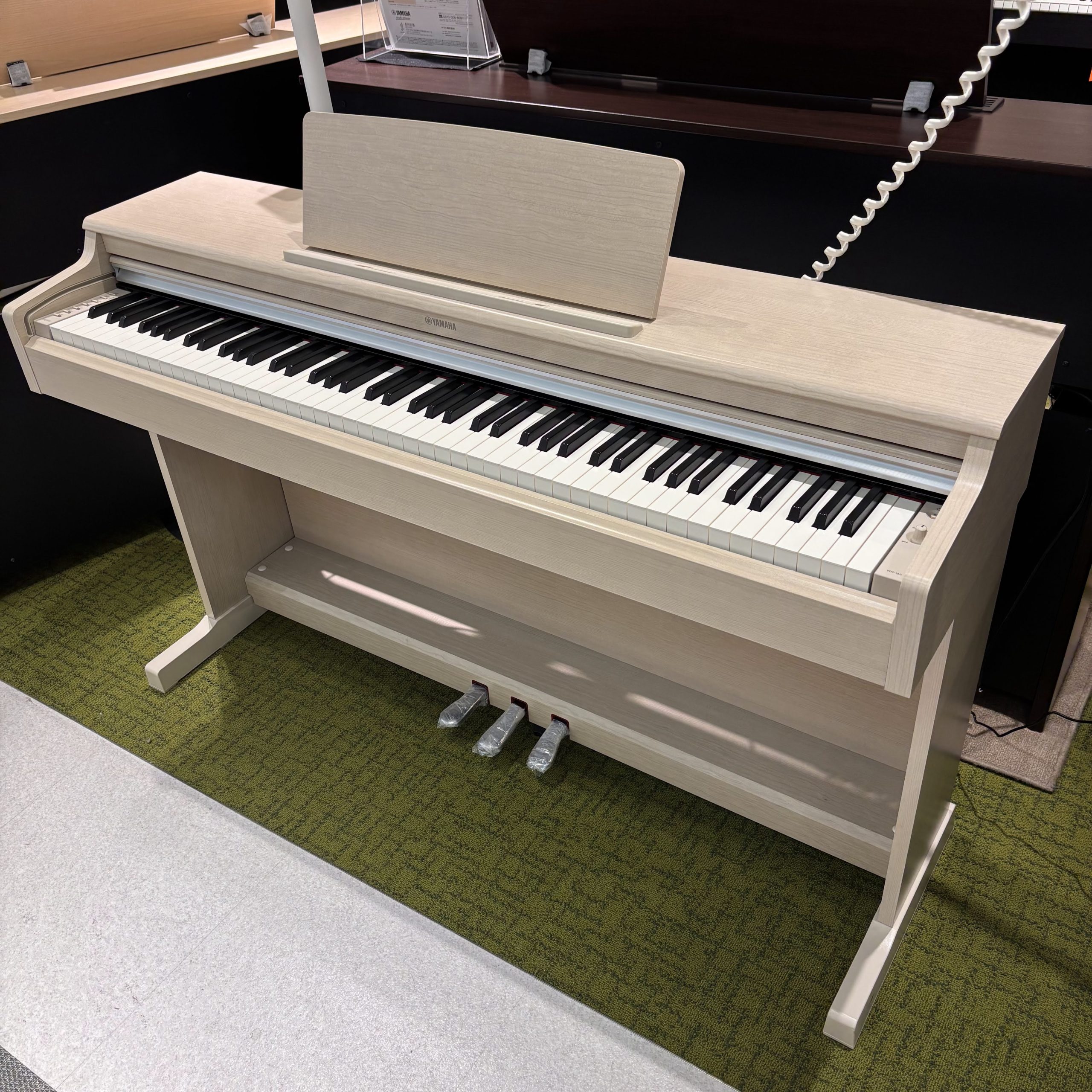 🎹電子ピアノ展示品特価🎹】お買い得な電子ピアノをご紹介