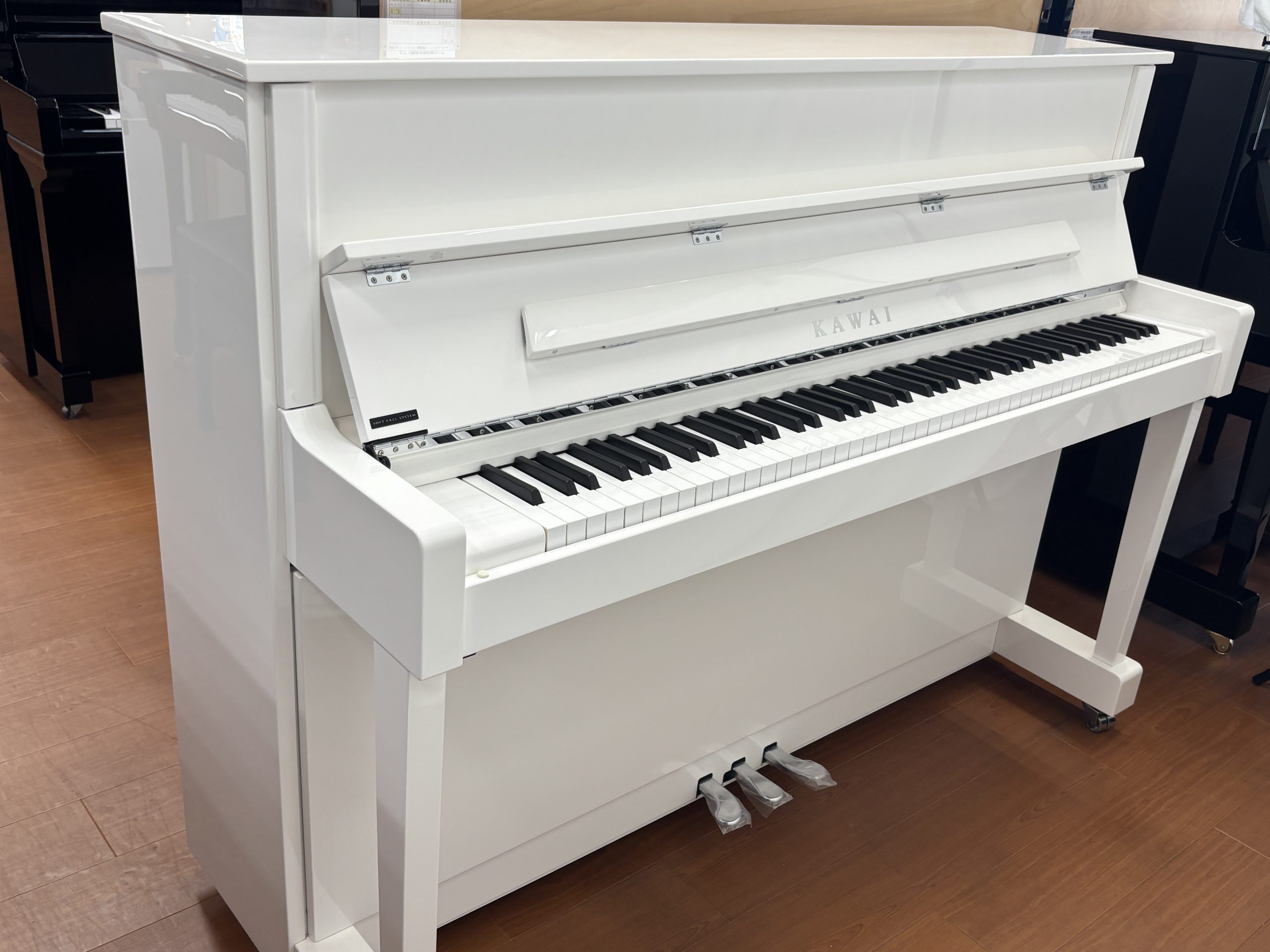 新品アップライトピアノKAWAI　K-114SX