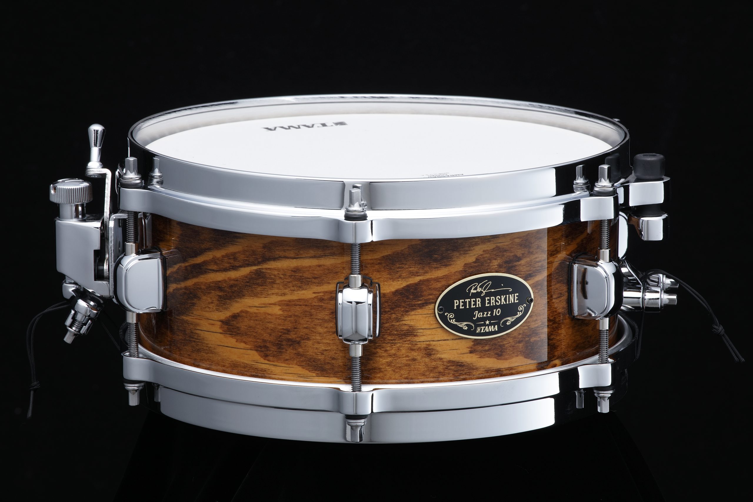 歯切れの良さと豊かなサウンドを両立！TAMA「PE1045M」Peter Erskineシグネチャーモデルを解説