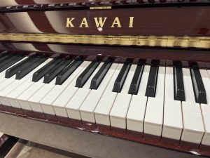 【新品アップライトピアノ　KAWAI(カワイ)K114S】