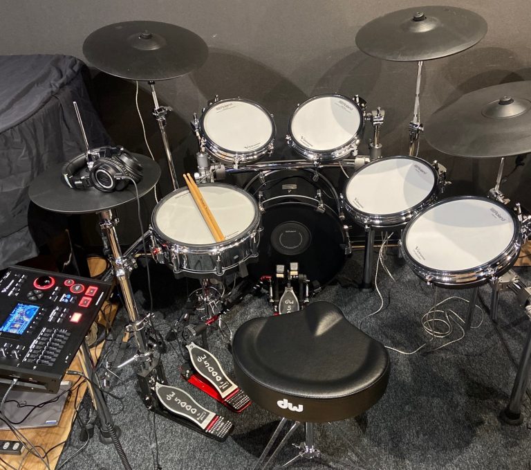 【新製品】Roland V-Drums より新設計の音源モジュール『V71』を搭載したTD716、VAD716が登場！