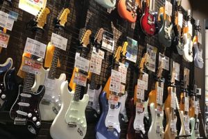 夏のギター・ベースレクチャー会のご案内🌞