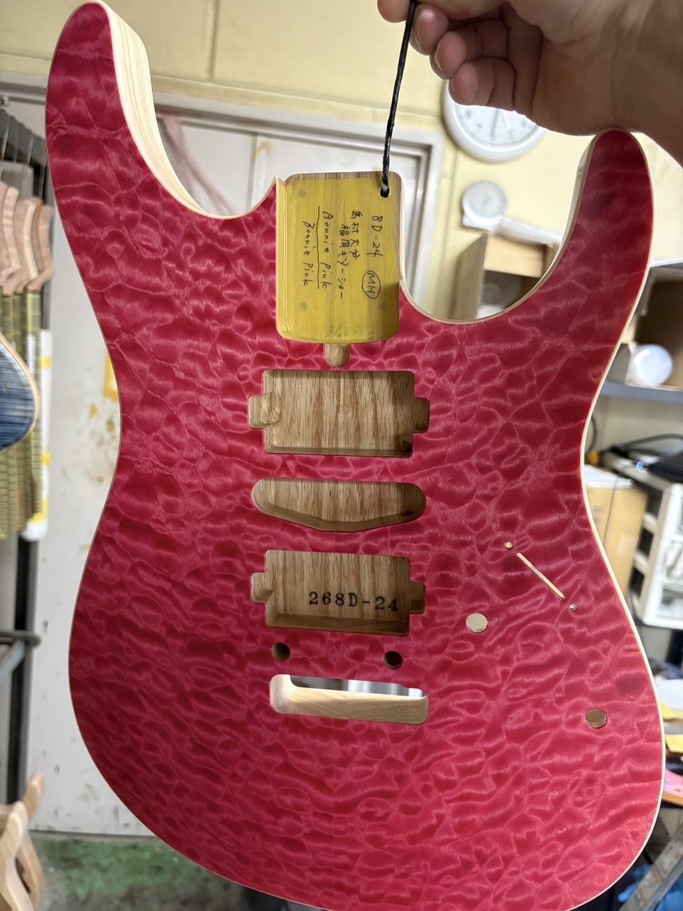 【新品】
T's Guitars  【予約受付中】DST-24 Bonnie Pink 5Aキルトトップ

¥663,000 