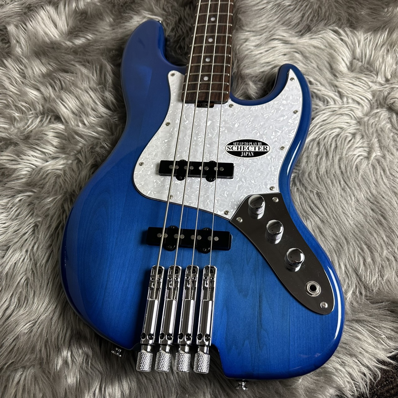 【アウトレット】
SCHECTER OL-NV-HL - DBL(Deep Blue)【限定モデル】【現物画像】
￥66,000 