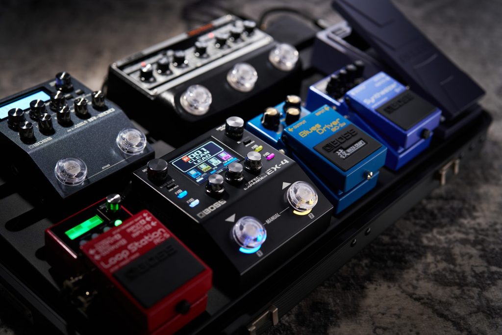 BOSS】ペダルボードを劇的に進化させるコンパクトなマルチ・エフェクト