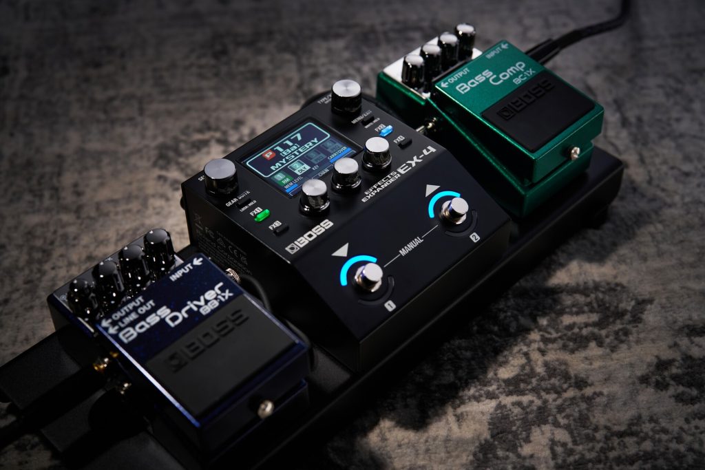 BOSS】ペダルボードを劇的に進化させるコンパクトなマルチ・エフェクト