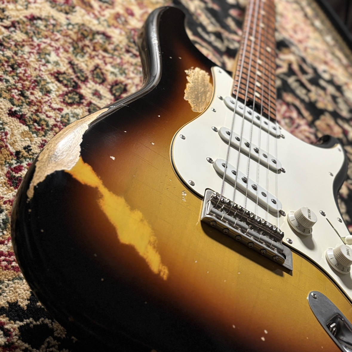 Tsubasa Guitar WorkshopTHE LUCY ALD/R HAGED