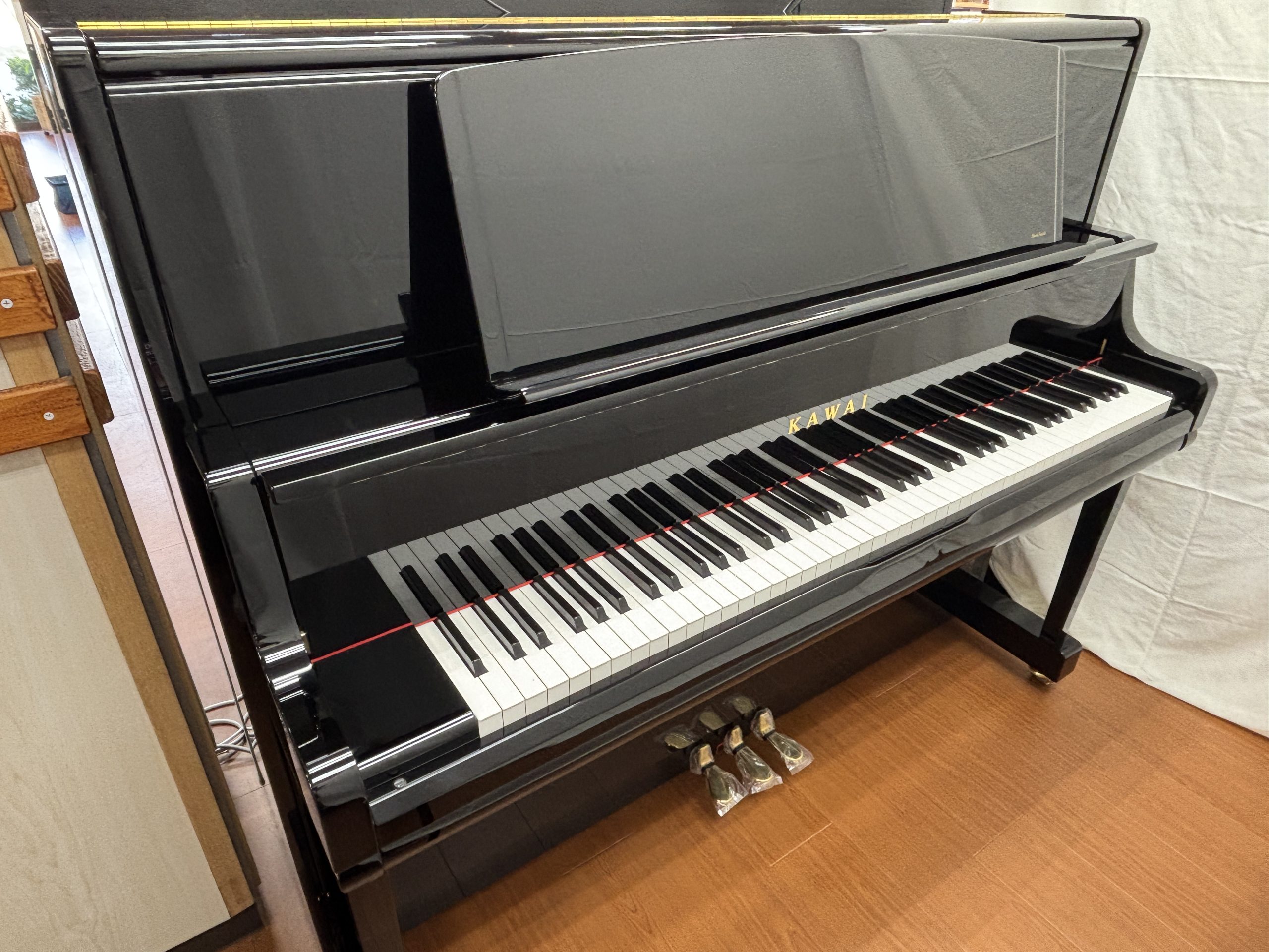 中古アップライトピアノカワイ　K7